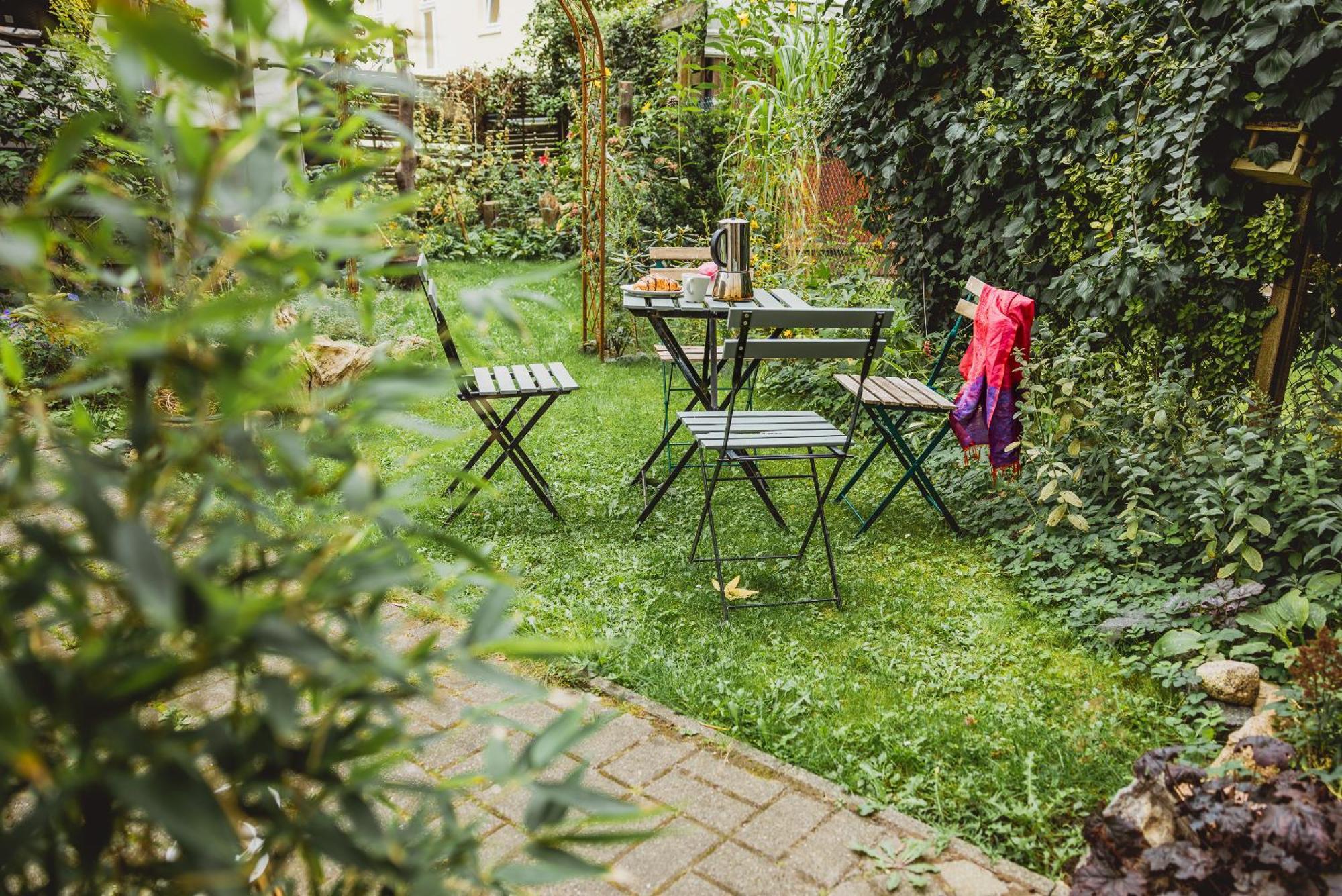 Charmante Altbau-wohnung Zwischen Altstadt Und Klinikum Mit Parkplatz Apartment *