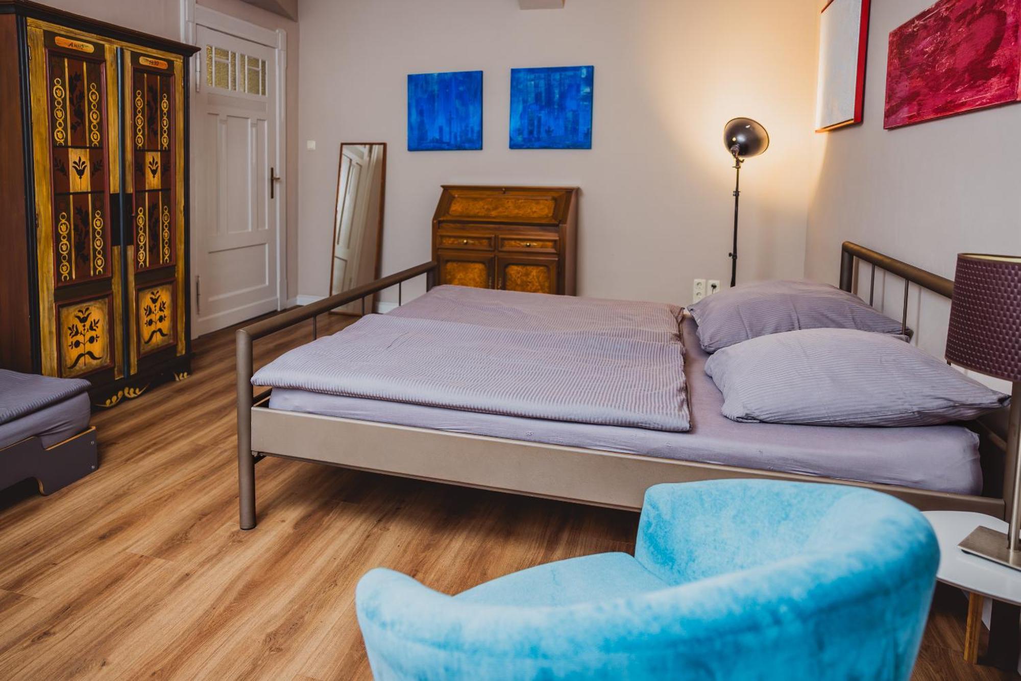 Charmante Altbau-wohnung Zwischen Altstadt Und Klinikum Mit Parkplatz Greifswald