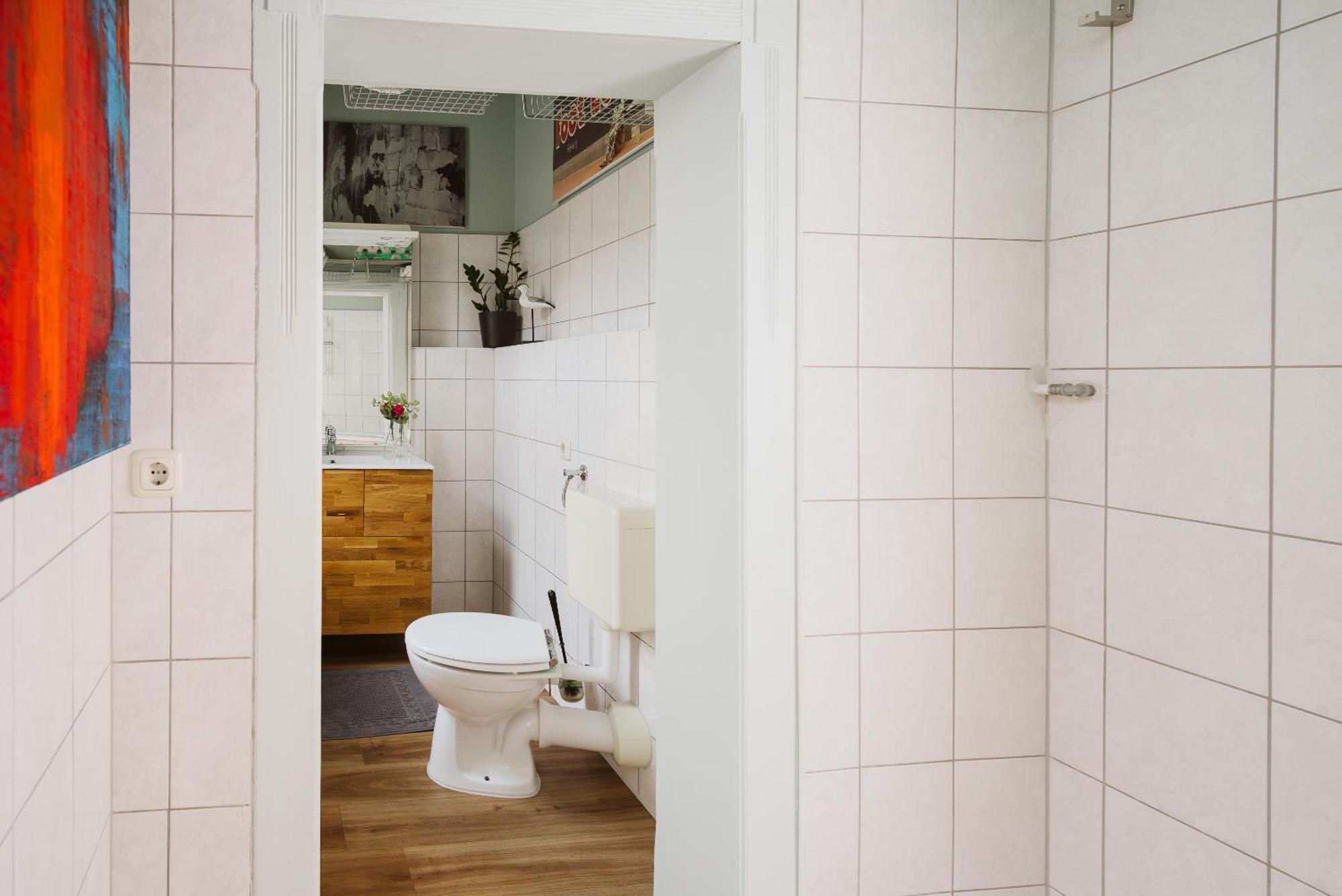 Charmante Altbau-wohnung Zwischen Altstadt Und Klinikum Mit Parkplatz Apartment Greifswald