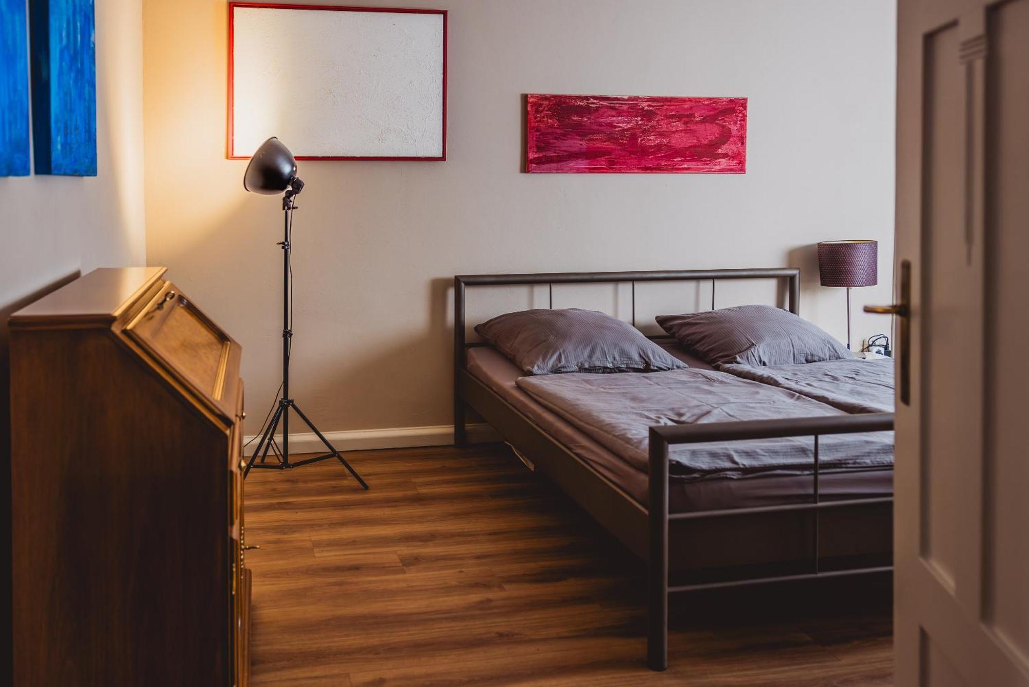 Charmante Altbau-wohnung Zwischen Altstadt Und Klinikum Mit Parkplatz * Greifswald
